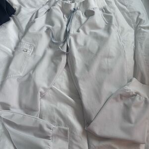 Women’s White Fig Scrub Pants